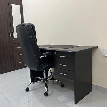 Cozy Private Studio Apartment Near Airport Abu Zabi Zewnętrze zdjęcie
