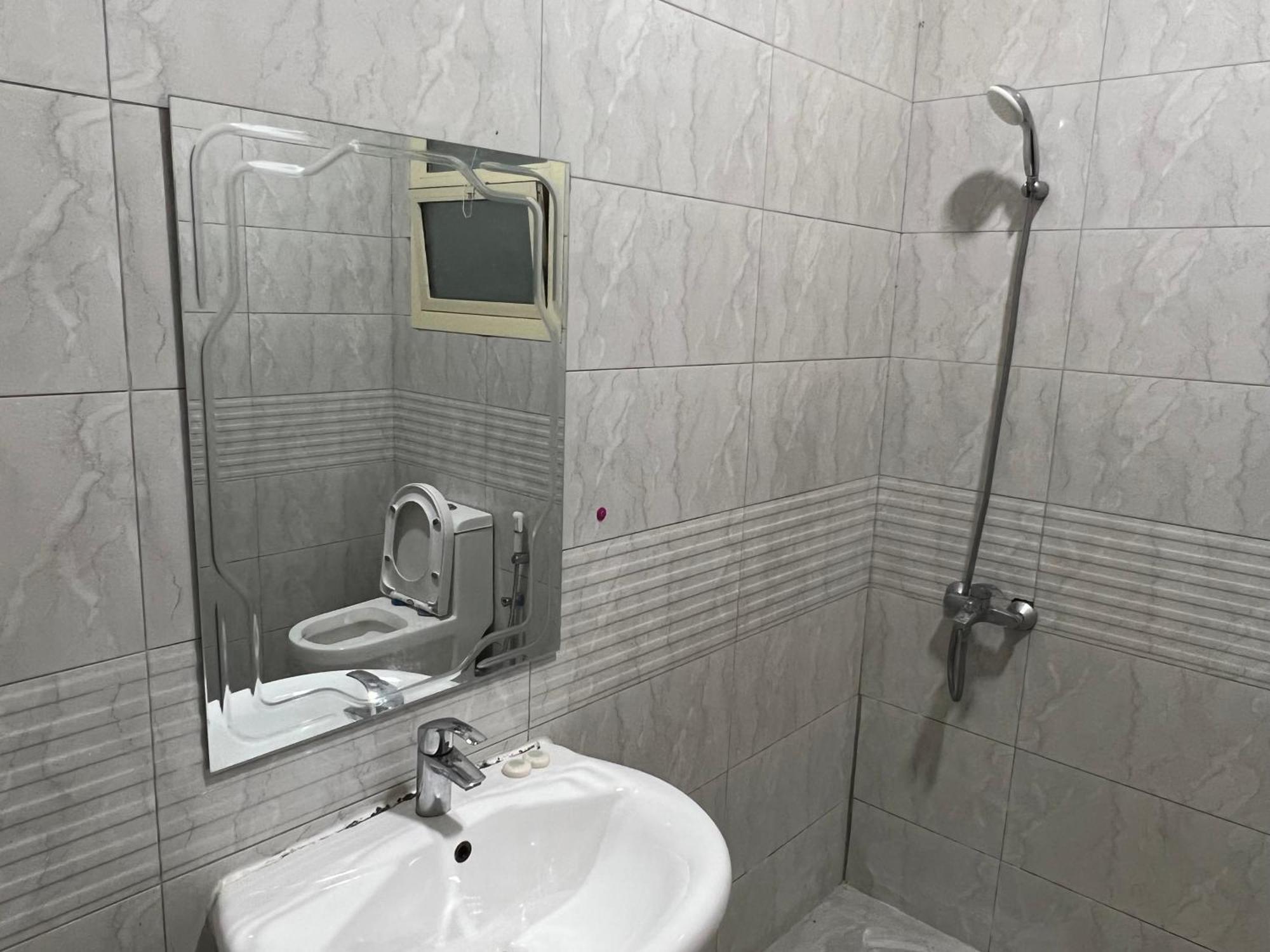 Cozy Private Studio Apartment Near Airport Abu Zabi Zewnętrze zdjęcie